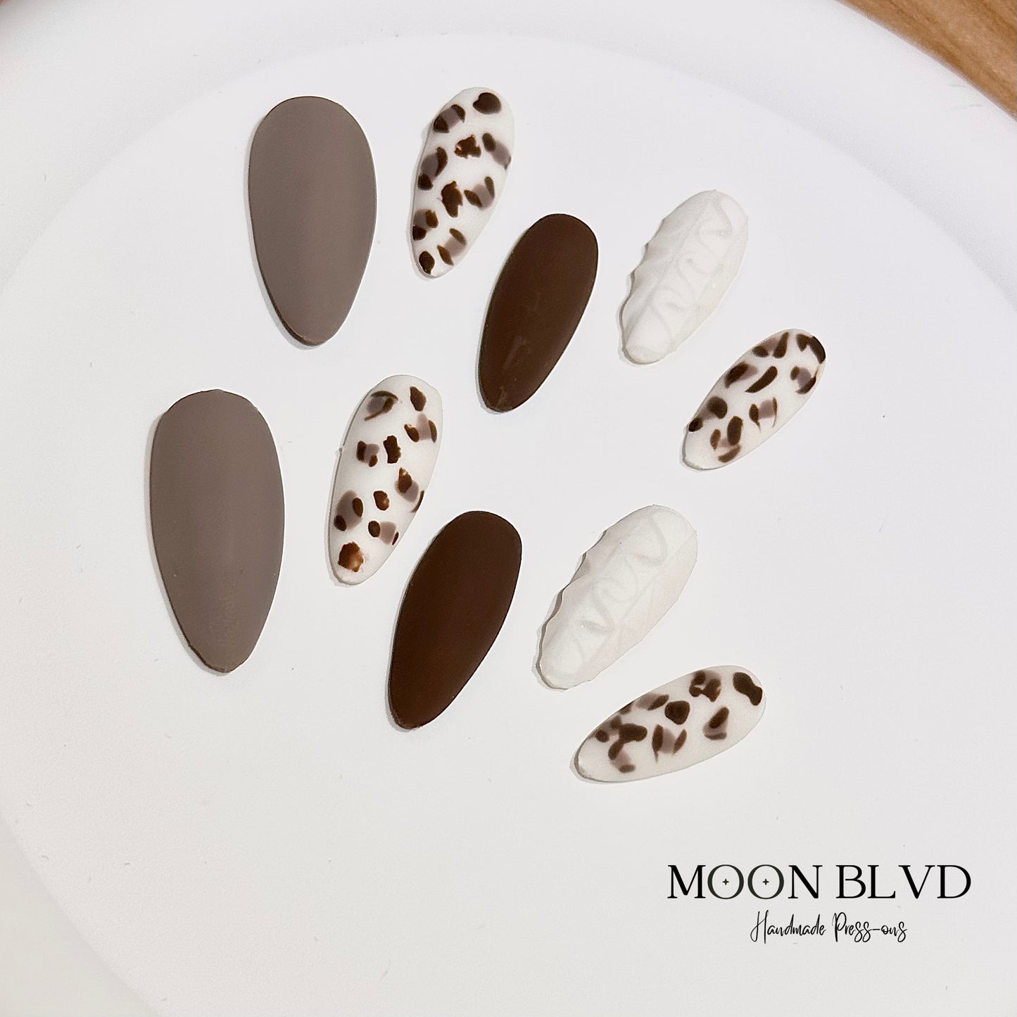 Autumn Leopard | 497 Long Almond
