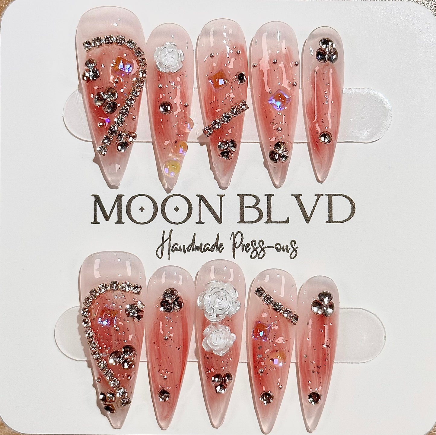 Dahlia | 333 Long Stiletto