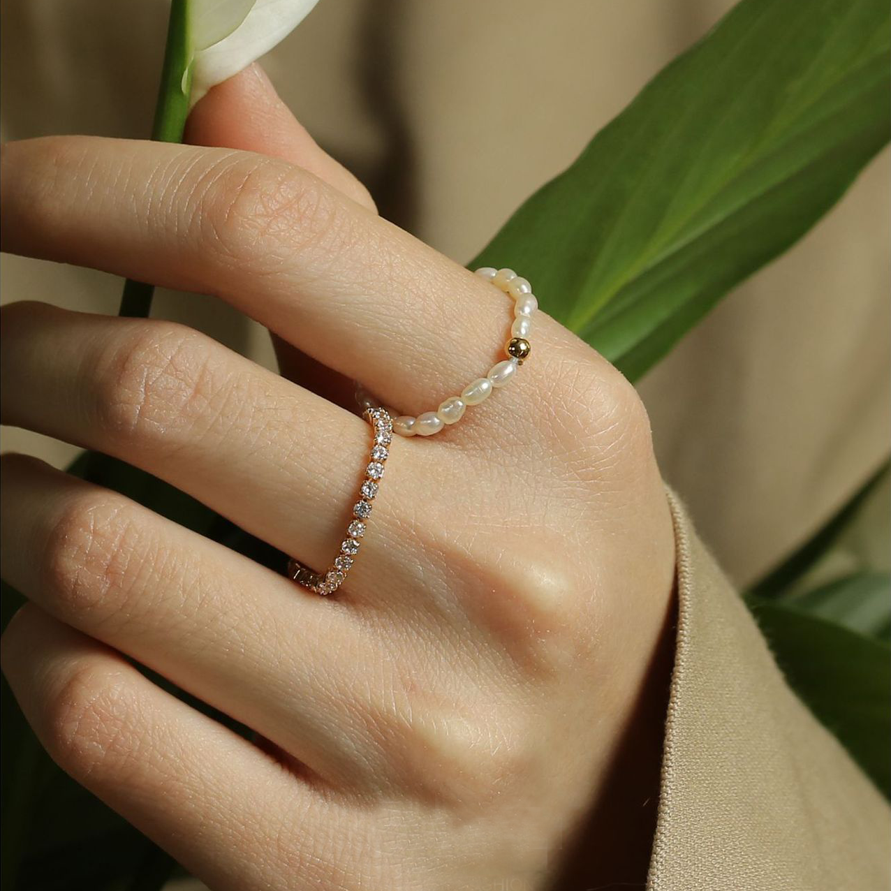 Mini Bead Pearl Ring