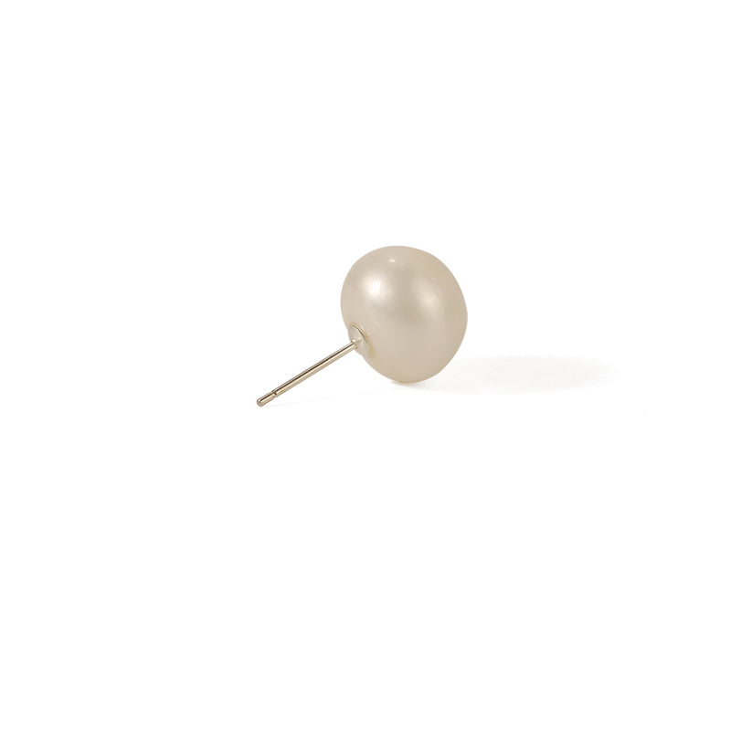 Signature Freshwater Pearl Stud Earrings