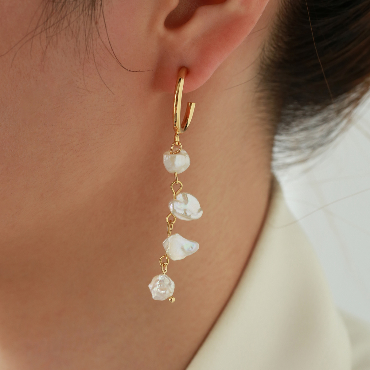 Raindrop Baroque Pearl Hoop Earrings